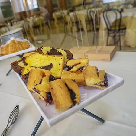 Roccaporena&margherita Hotel 3*