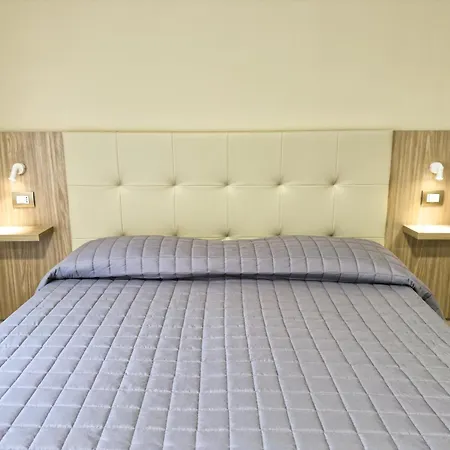 Hotel & Margherita Roccaporena