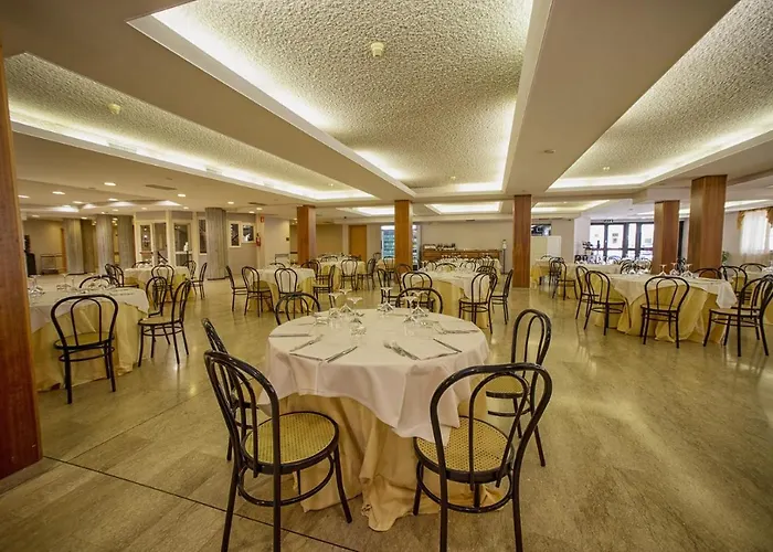 Hotel & La Margherita Roccaporena